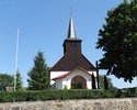 Zdjęcie przedstawia kościół parafialny pw. Chrystusa Króla w Suliszewie.                                                                                                                                