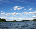 Widok przedstawia jezioro Barlineckie.                                                                                                                                                                  