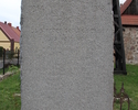 Na zdjęciu widnieje pomnik poległym w I wojnie światowej w Mielenku gyfińskim.                                                                                                                          
