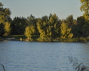 Widok przedstawia Jezioro Babińskie.                                                                                                                                                                    