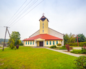 Zdjęcie przedstawia kościół filialny pw. Miłosierdzia Bożego w Rosnowie.                                                                                                                                
