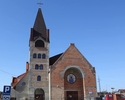 Na zdjęciu widnieje kościół pw. św. Faustyny Kowalskiej.                                                                                                                                                
