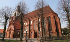 Kościół parafialny pw.  Przemienienia Pańskiego