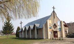 Kościół parafialny pw.  Przemienienia Pańskiego