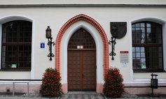 Das Stadtamt Stargard Szczeciński (Urząd Miejski w Stargardzie Szczecińskim) – Das Altstadtrathaus (Ratusz Staromiejski)