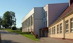 Hala sportowa i stadion Orlik w Rąbinie