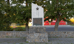 Pomnik "Poległym Bohaterom"