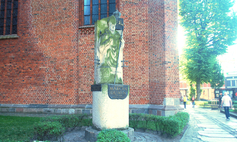 Pomnik arcybiskupa Marcina Dunina