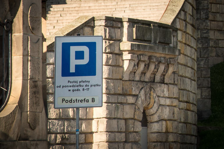 Paid parking zones